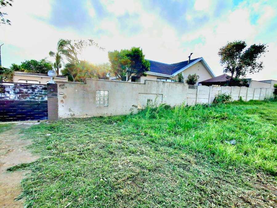 5 Bedroom Property for Sale in Summerpride Eastern Cape